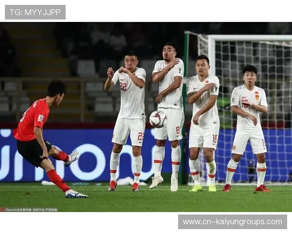 主帅谈话解读战术意图：场边究竟藏着哪些玄机？